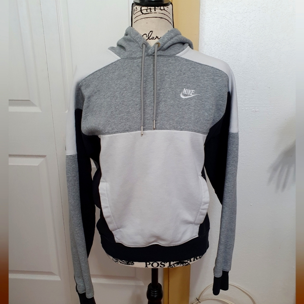Nike hoodie